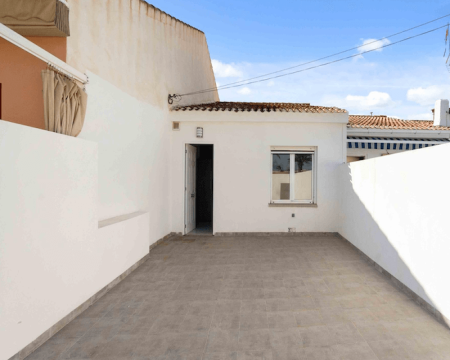 Torrevieja, 2 Bedrooms Bedrooms, 3 Rooms Rooms,1 BathroomBathrooms,Řadový dům,Prodej,1165